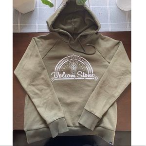 Volcom pull over